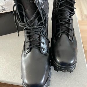 New in box Rocky Alpha Force 8 inch tactical boots. Size 13 wide